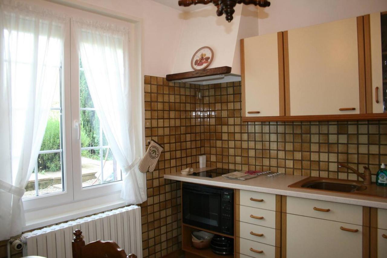 1 Bedroom House 20Min Walk To Centre In Tournus Exterior photo