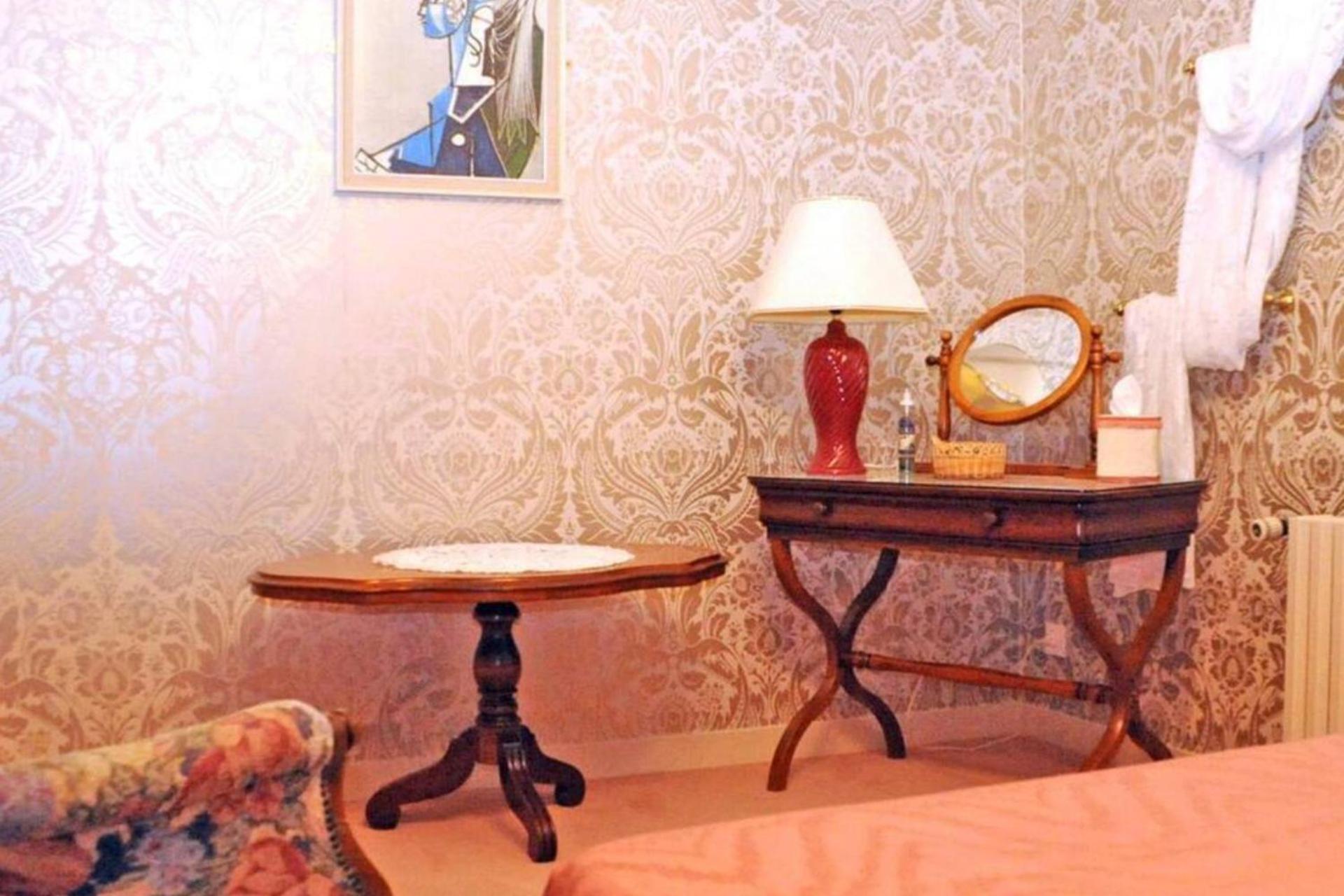1 Bedroom House 20Min Walk To Centre In Tournus Exterior photo